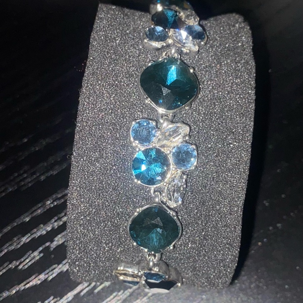 Elegant Silver and Blue Gemstone Bracelet